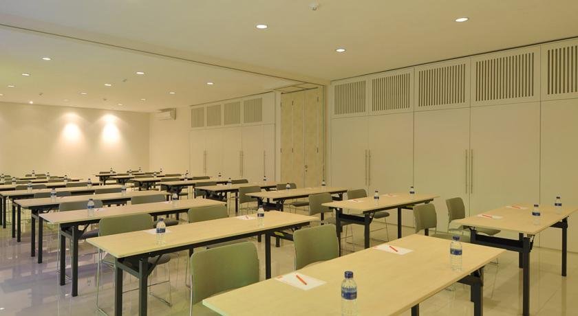 Pop! Hotel Teuku Umar Denpasar Extérieur photo
